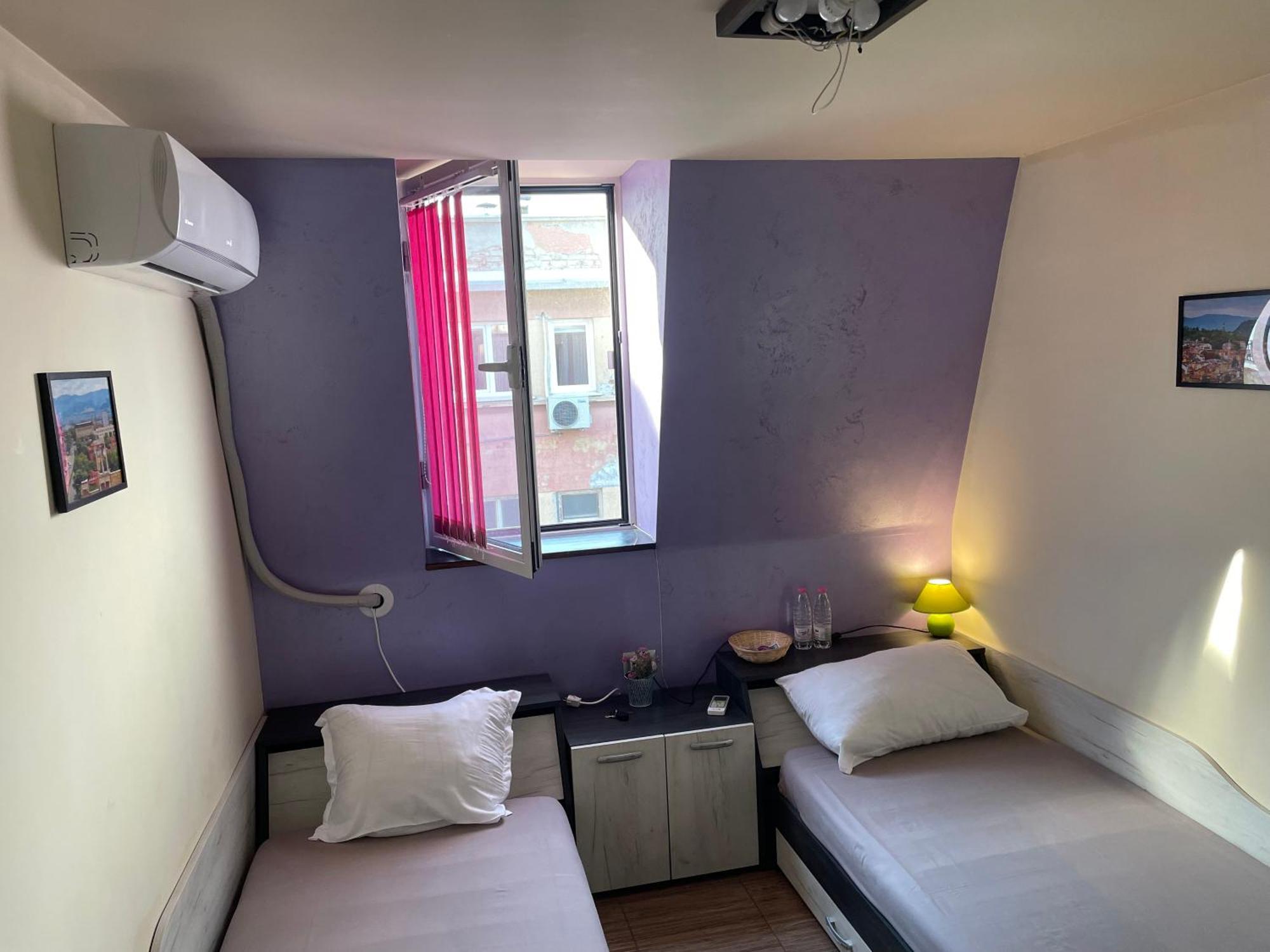 Cloud 9 Hostel Plovdiv Exteriör bild