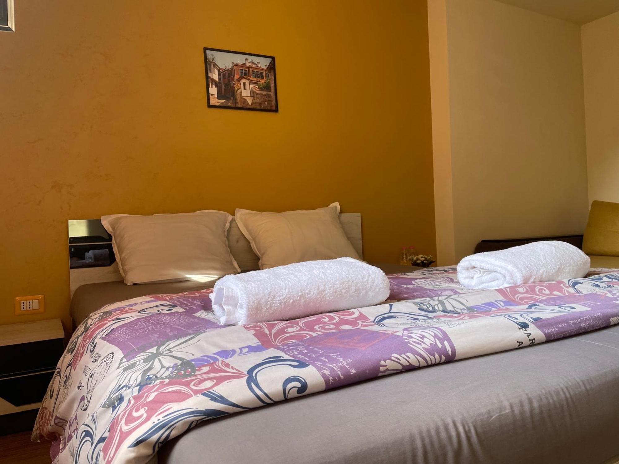 Cloud 9 Hostel Plovdiv Exteriör bild