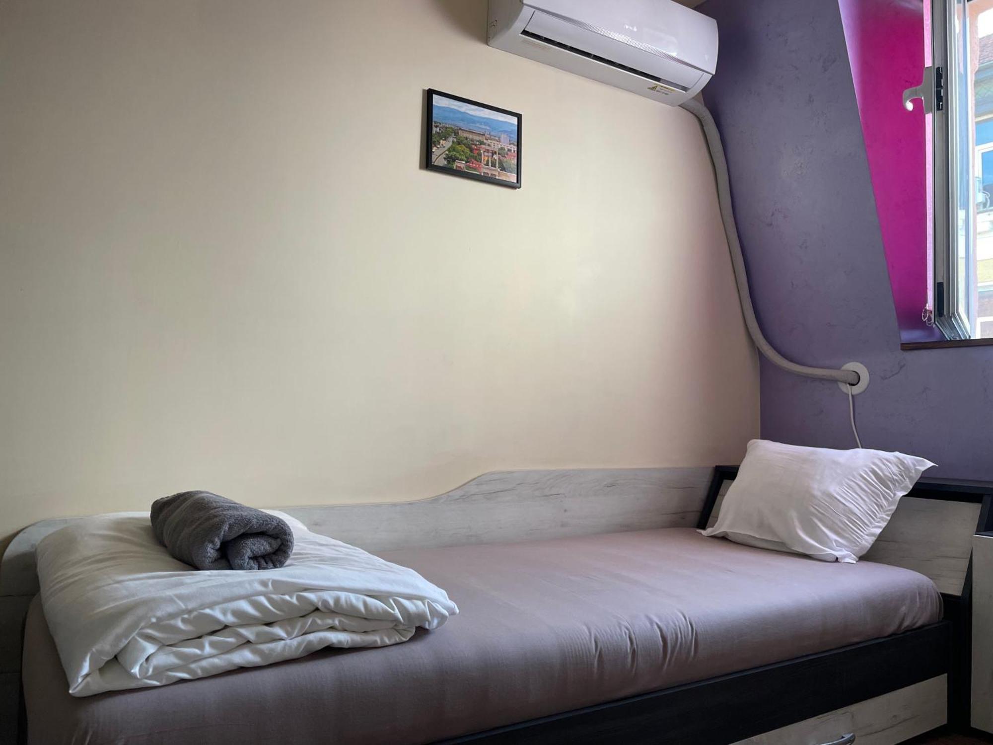 Cloud 9 Hostel Plovdiv Exteriör bild